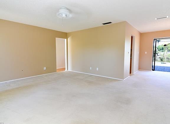 4th image of 5842 Inverness Cir
