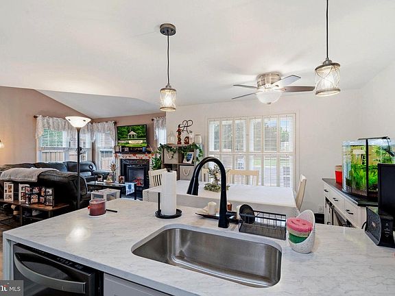 4th image of 8812 Rustburg Cir