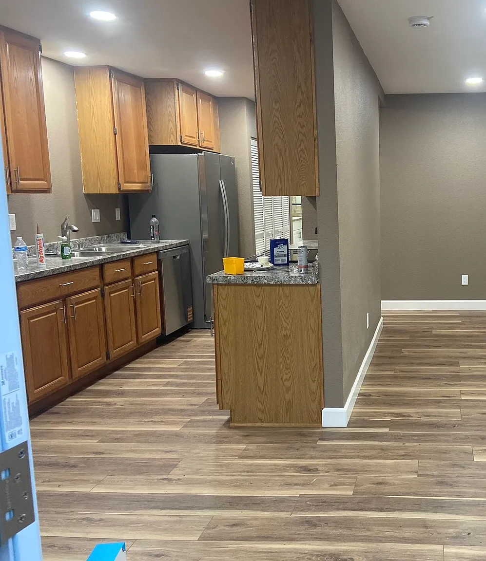 2 bed, 860 sqft, $1,800 — Photo 2
