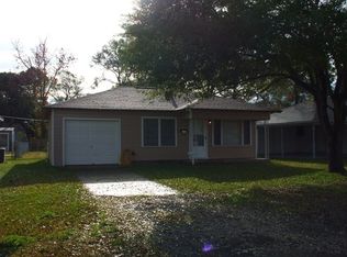 2329 1st St, Port Neches, TX 77651