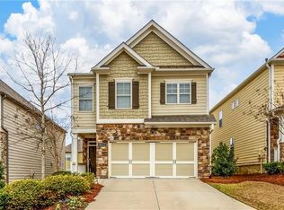6622 Trailblazer Rd, Flowery Branch, GA 30542
