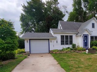 205 Meadow St, Royal, IA 51357