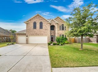9115 Cotton Bnd, Mont Belvieu, TX 77523