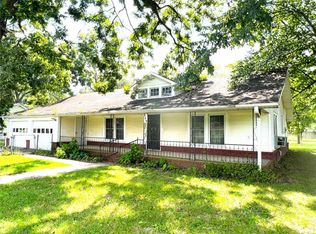 210 W Elm St, Cardwell, MO 63829