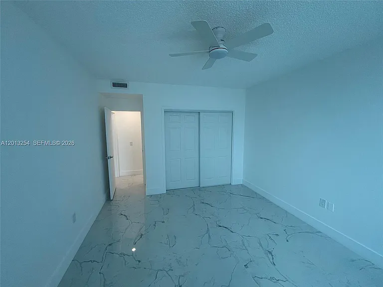 3505 S Ocean Dr #210 — Photo 12