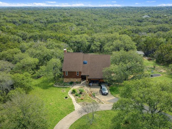 407 Pioneer Trl, San Marcos, TX 78666