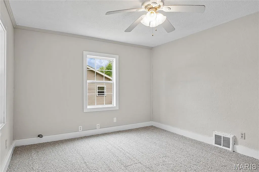 233 O'Connell Drive - 1 — Photo 3