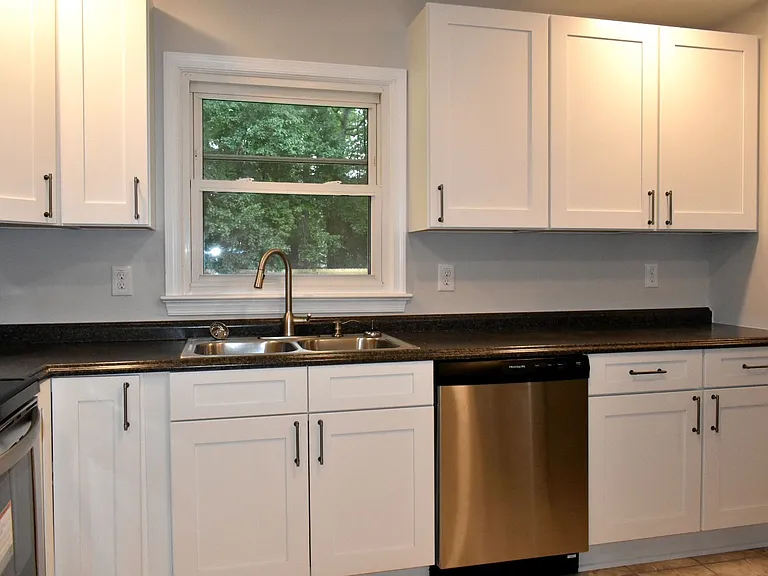 219 Woodhaven Rd — Photo 16