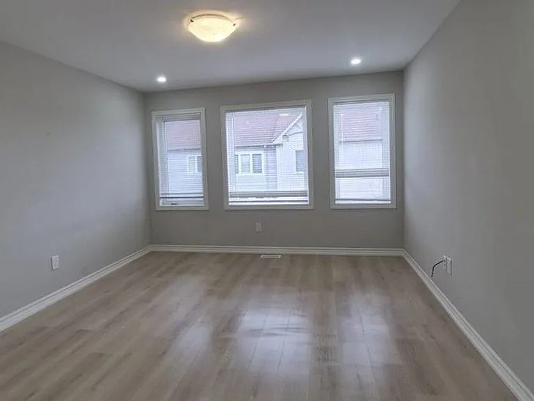 5 Gregory Ave — Photo 24