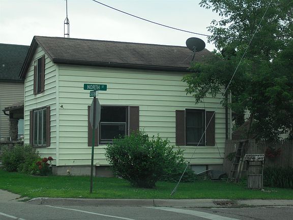 4th image of 215 N Saginaw St