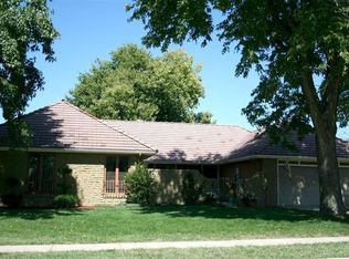 681 E Highpoint St, Springfield, MO 65810