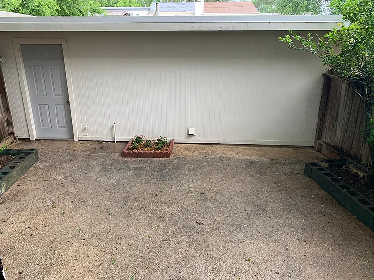 11839 Petal Dr — Photo 18