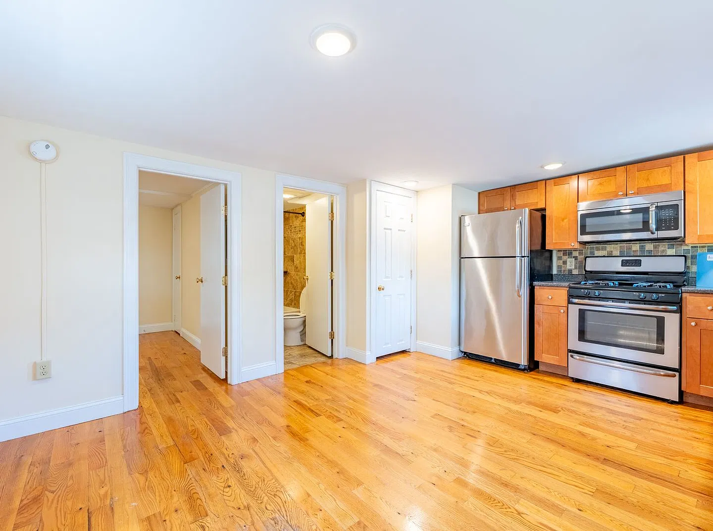 155 North St — Photo 3
