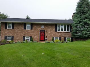 17082 Keeney Mill Rd, New Freedom, PA 17349