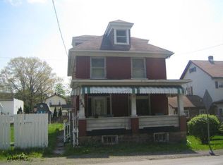 316 Greenwood Rd, Altoona, PA 16602