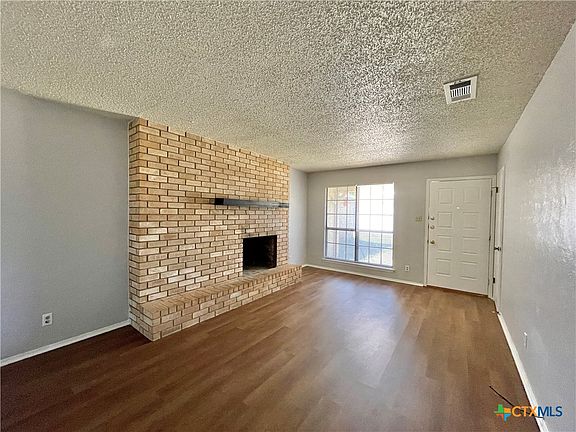 2nd image of 3010 Trenton Dr