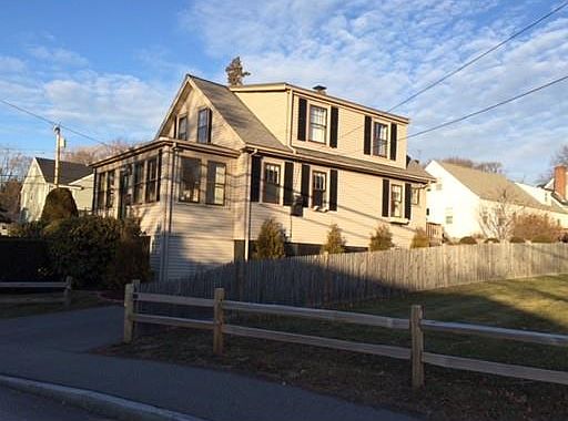 2nd image of 782 E Squantum St
