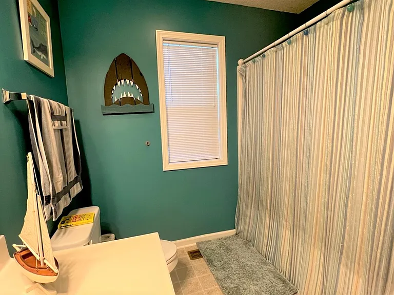 305 Woodgreen Dr — Photo 19