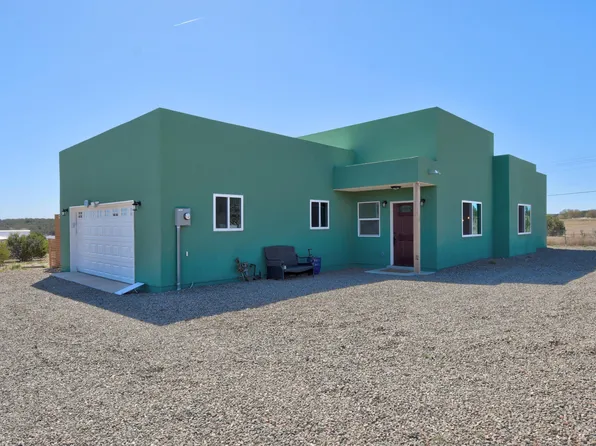 95 Skyline Dr, Edgewood, NM 87015