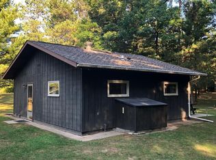 W8859 Cloverleaf Lake Rd, Clintonville, WI 54929