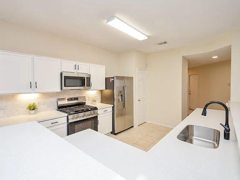 21018 Barker Canyon Ln — Photo 17