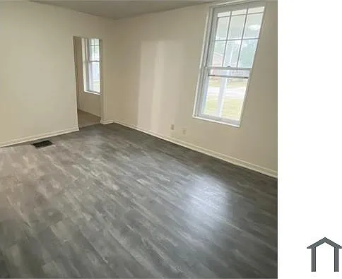 742 W Homer St #1 — Photo 3