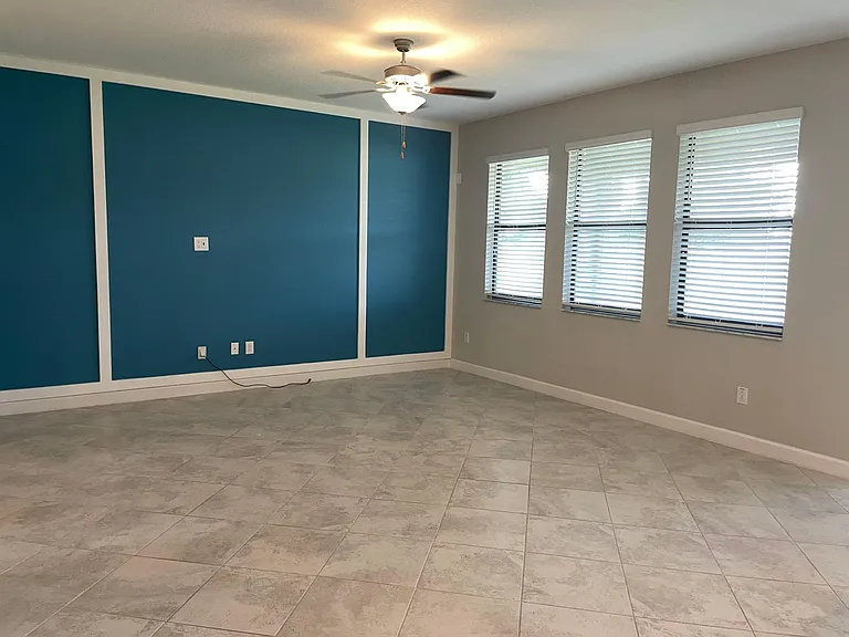 9671 Ivory Dr — Photo 10
