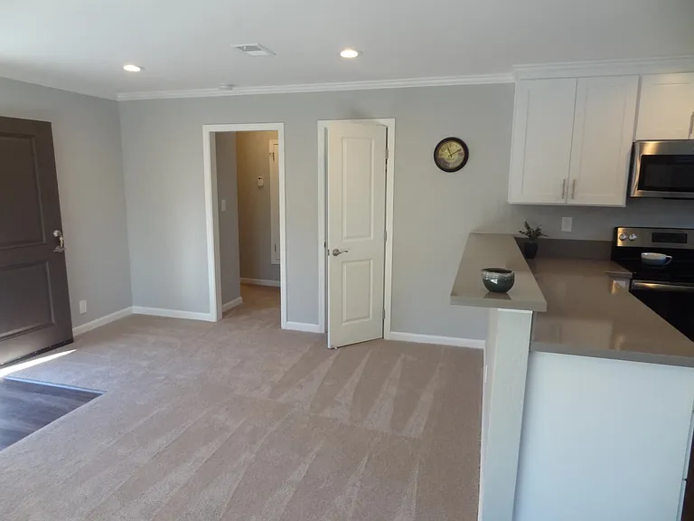 Los Altos Court — Photo 21