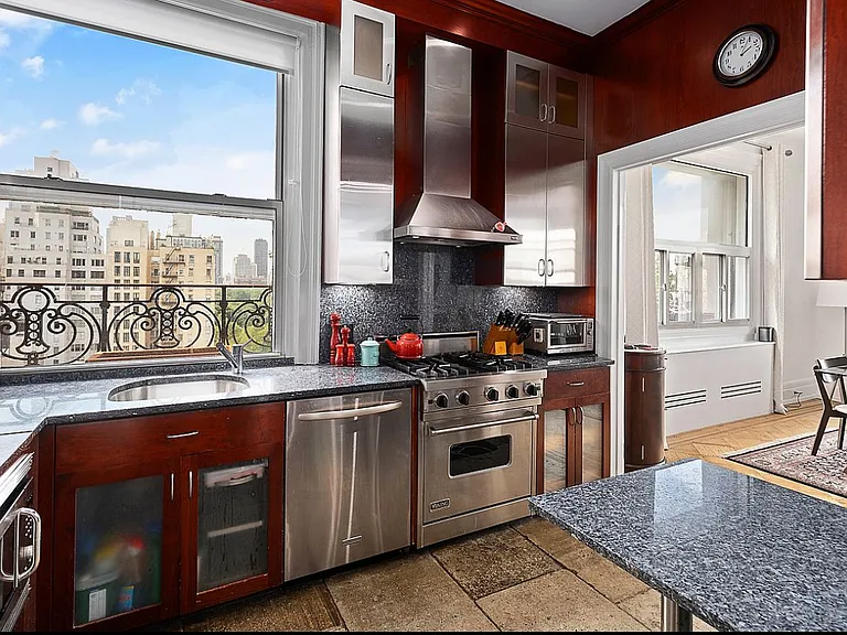 26 E 63rd St #11A — Photo 6