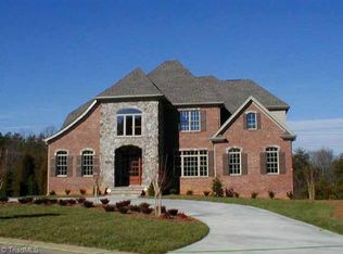 4 Thornhill, Winston Salem, NC 27106