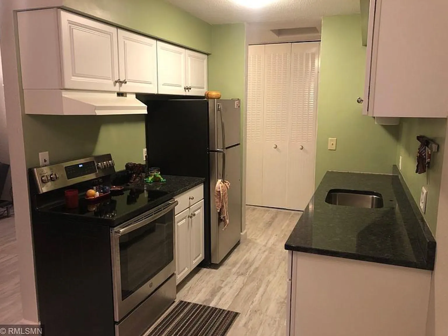 1 bed, 750 sqft, $1,295 — Photo 3