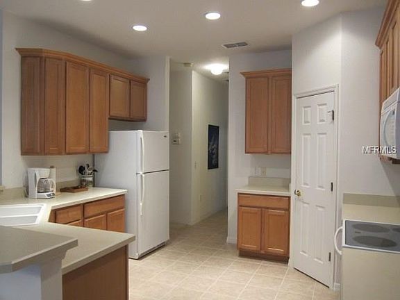4th image of 578 Portofino Dr