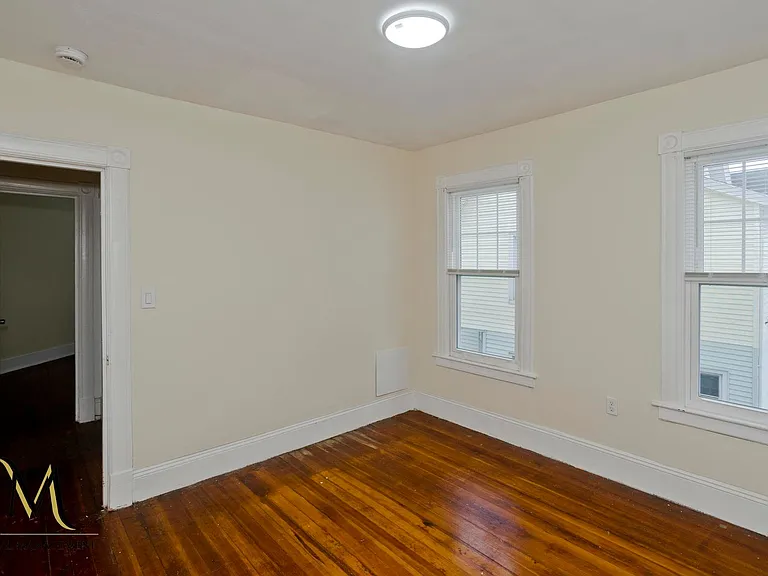 54 Clantoy St — Photo 18