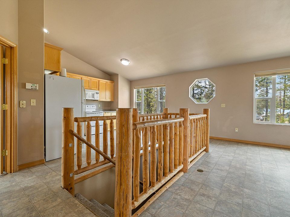 16917 Whittier Dr Bend OR Zillow