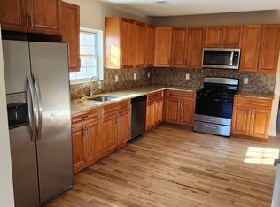 148 5th St FLOOR 2, Elizabethport, NJ 07206
