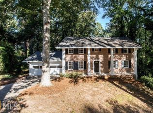5865 Castle Ln, Norcross, GA 30093