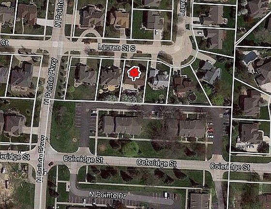 3rd image of 27820 Lauren St S
