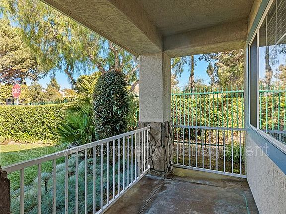 4th image of 1120 Whispering Water Dr