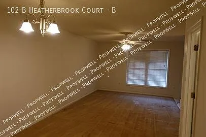 102-B Heatherbrook Court — Photo 4