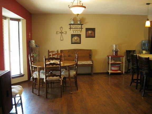 3rd image of 1310 N Dalton Ave