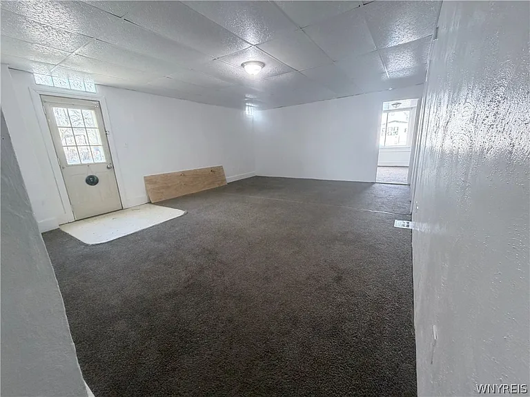 901 S Park Ave #LOWER — Photo 16