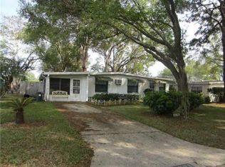 10821 105th St, Largo, FL 33773