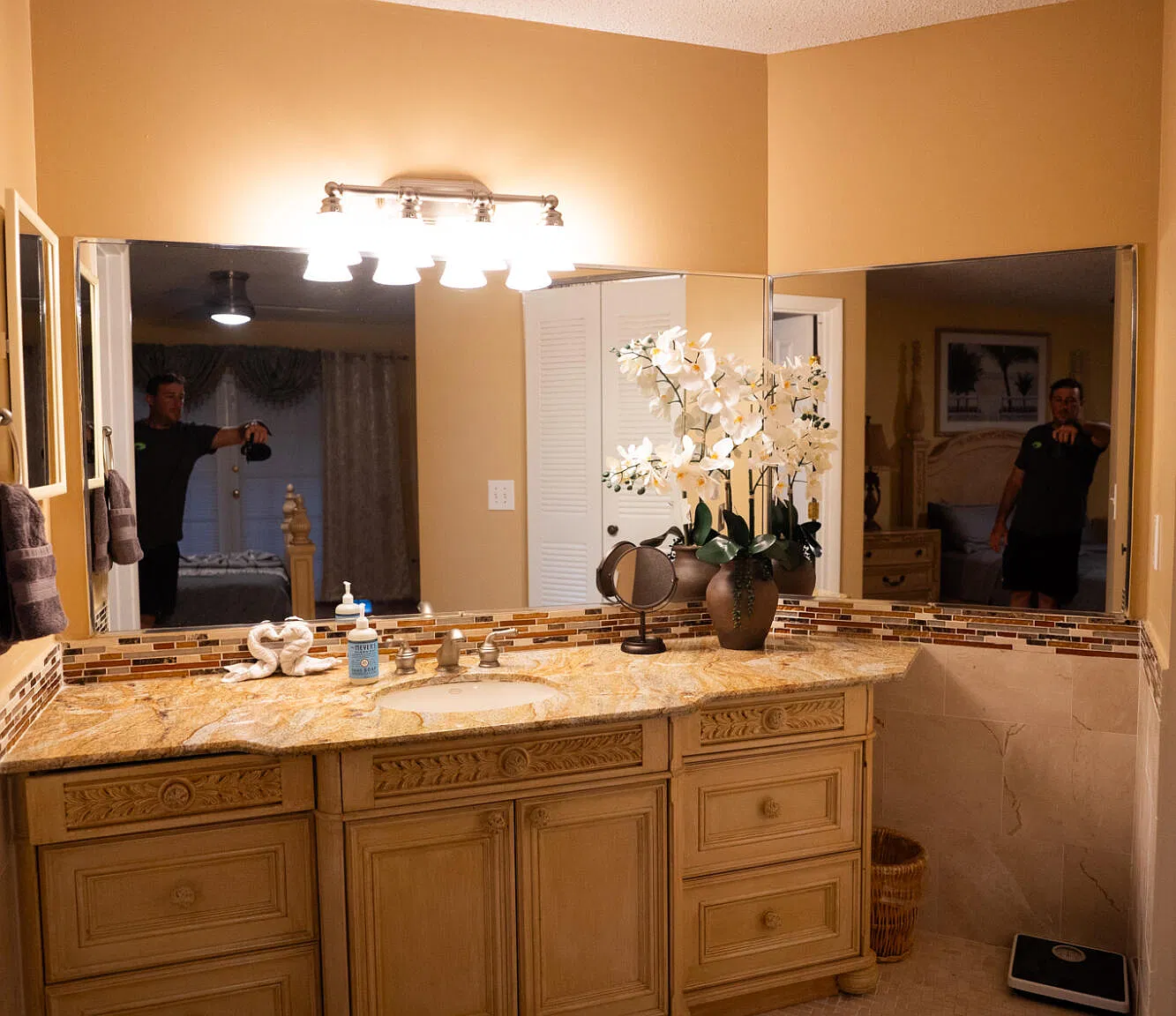 3 bed, 2.0 bath, 1509 sqft, $6,000 — Photo 4