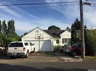 756 E Lincoln St, Woodburn, OR 97071