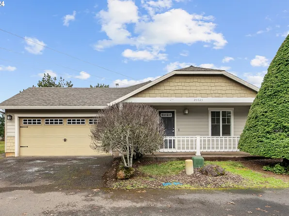 20025 Mossy Meadows Ave, Oregon City, OR 97045