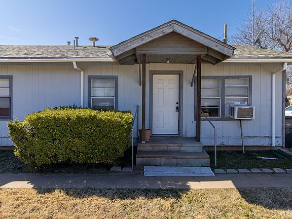 2nd image of 4709 Coronado Ave