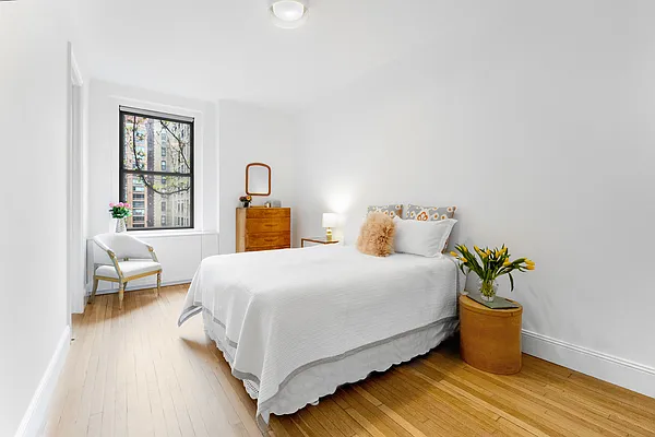 Sold by Douglas Elliman | media 7