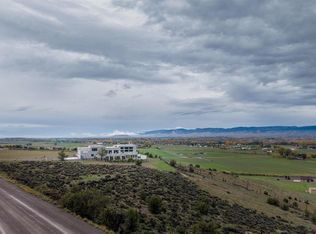 19348 6565th Rd, Montrose, CO 81403