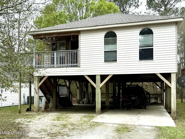 6269 W Itawamba St, Bay Saint Louis, MS 39520