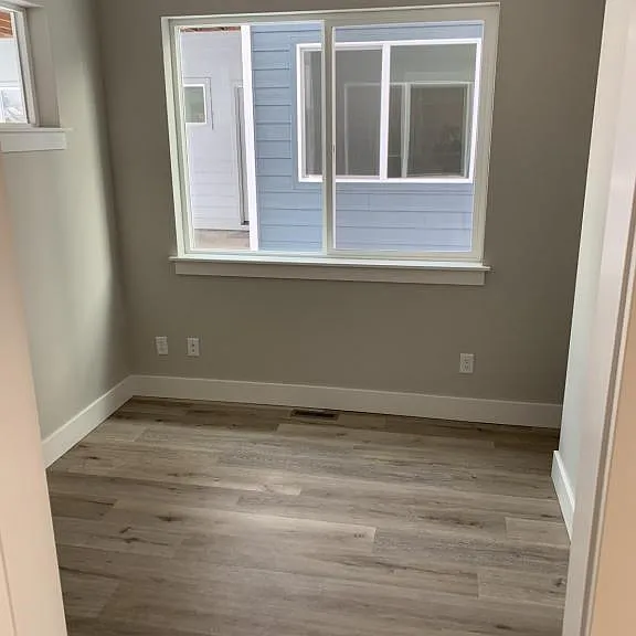 417 Meriwether Ave — Photo 3